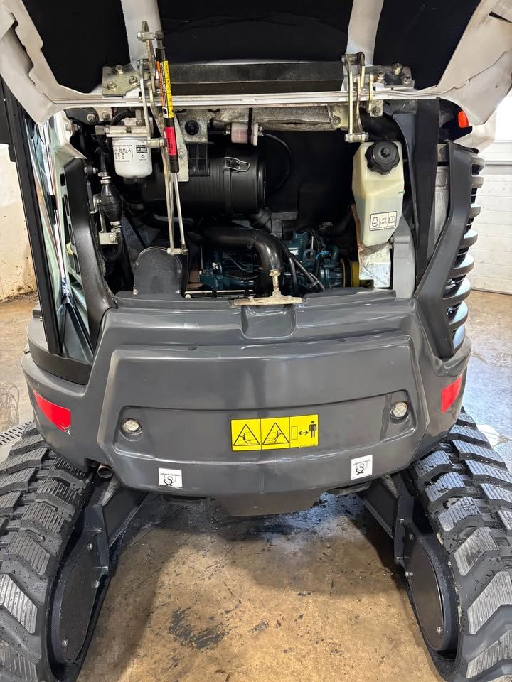 2022 bobcat e26 excavator