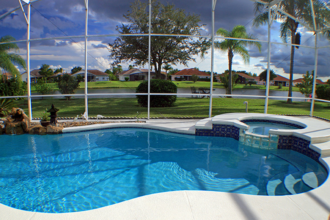 Pool Cleaning services