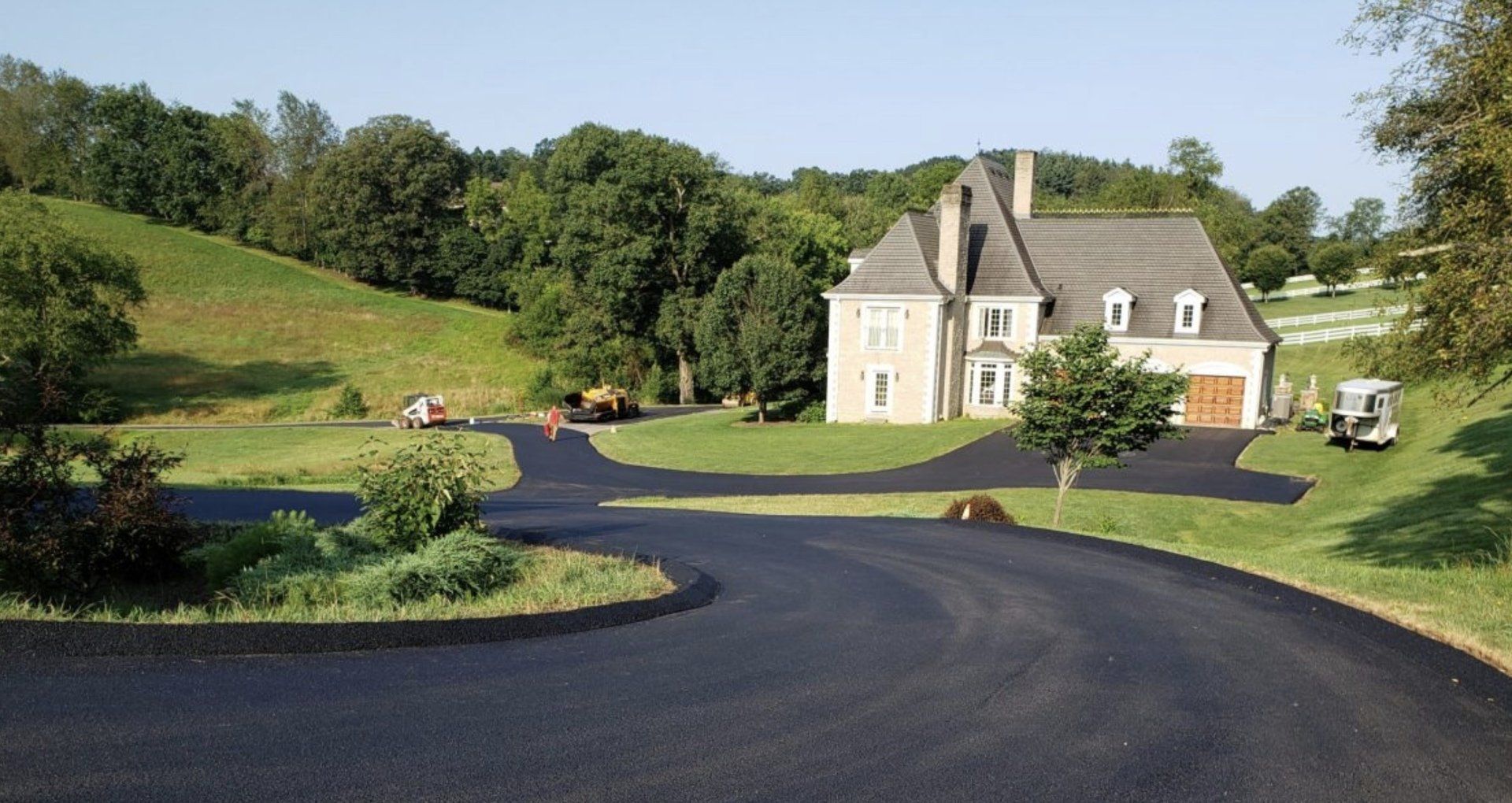 asphalt paving