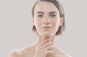 a young woman with beautiful face