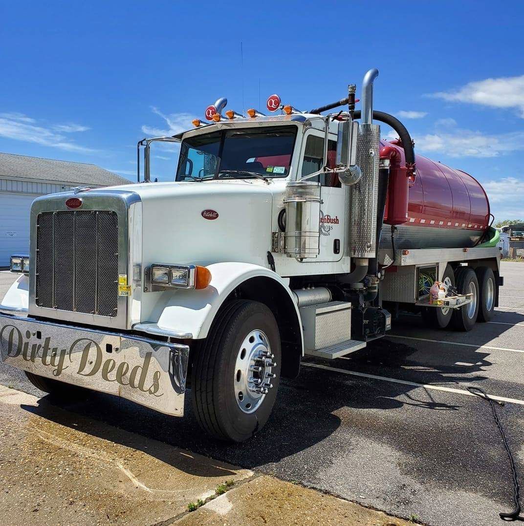 Septic truck