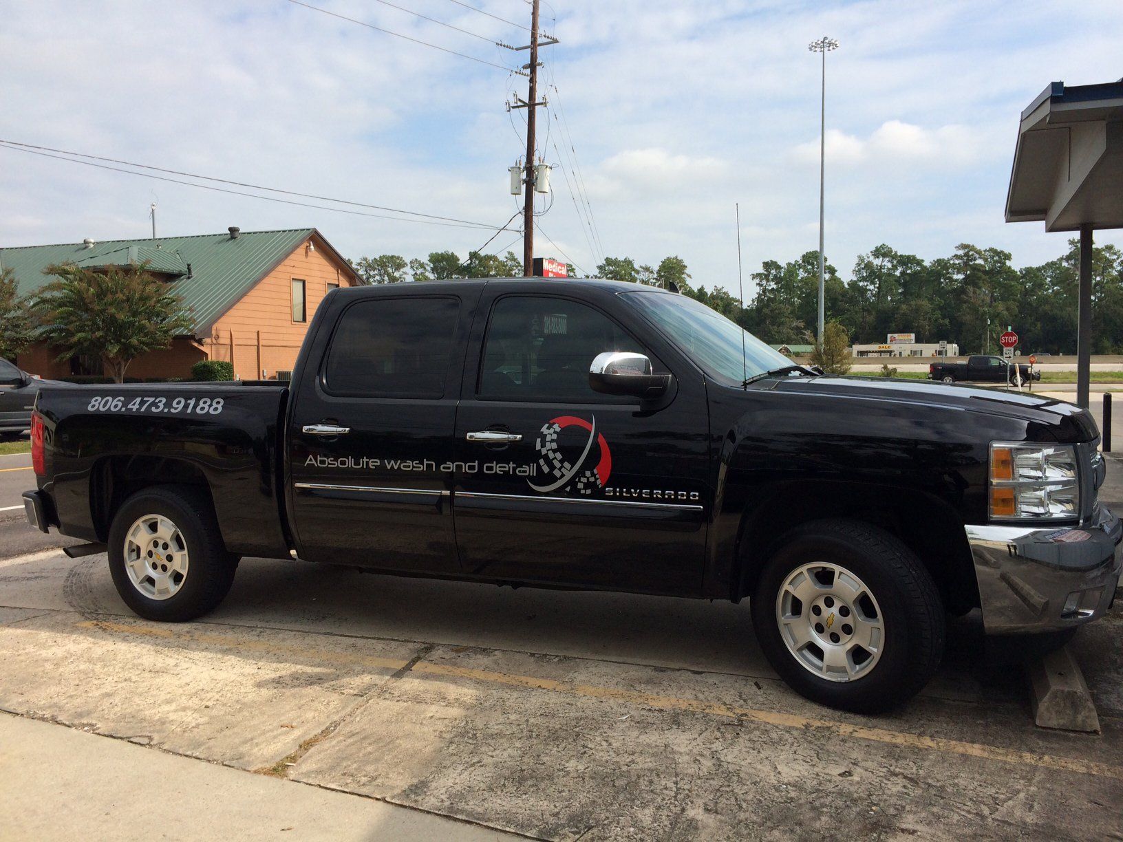 DETAIL CAR WASH SIDE