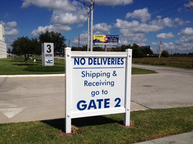 FRAME SIGN NO DELIVERIES_GALLERY