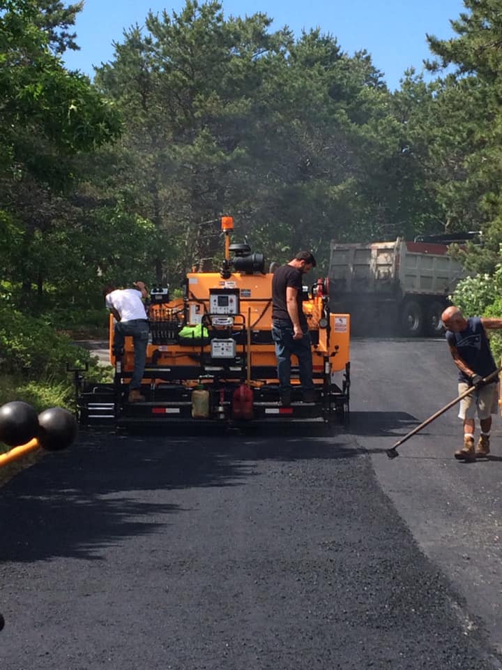 Asphalt service
