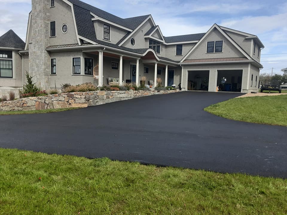 Residential asphalt service
