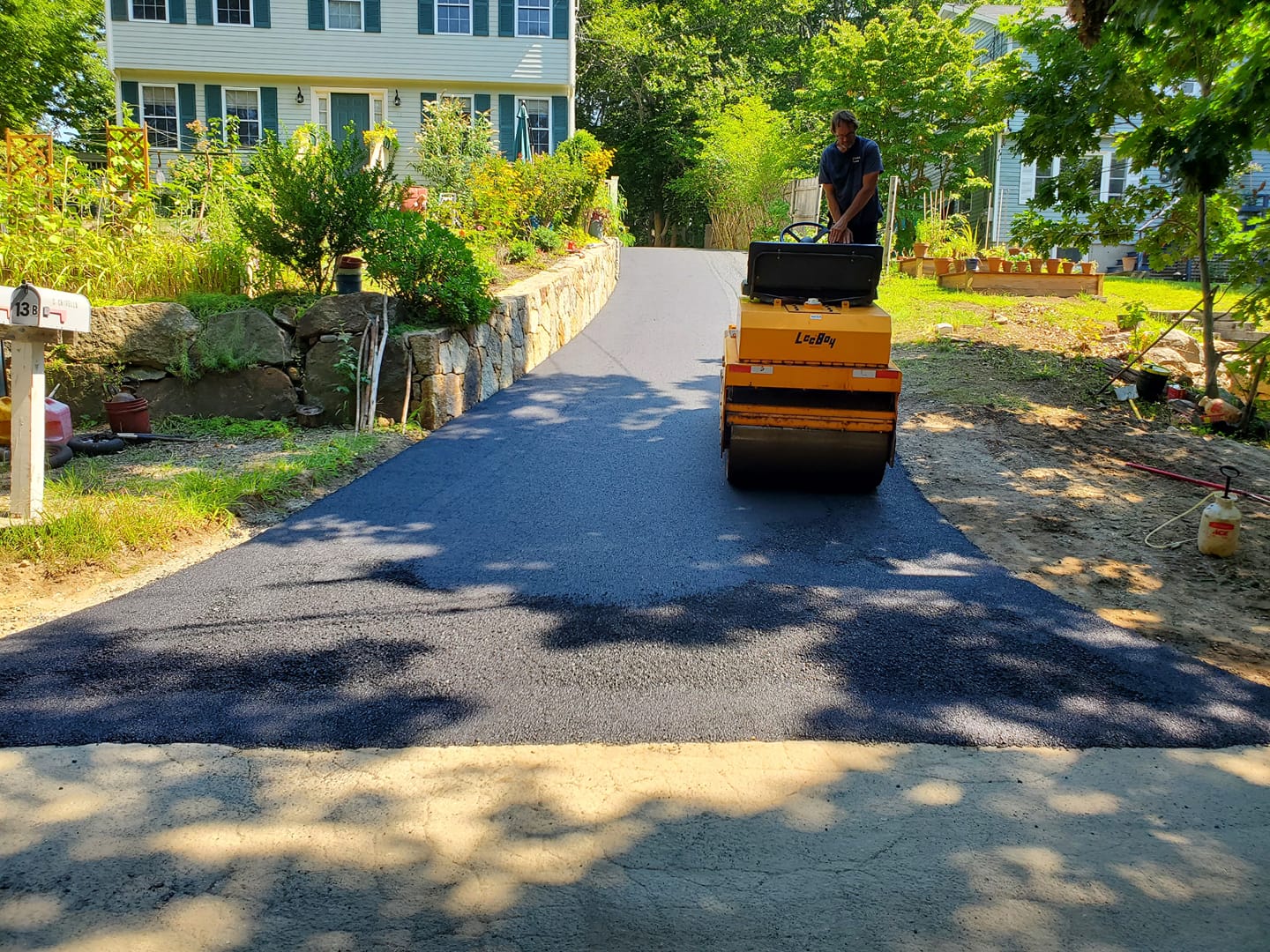 Asphalt service