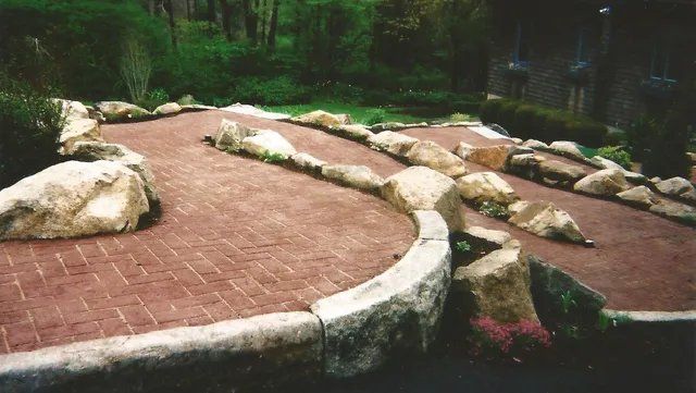 Decorative asphalt paving