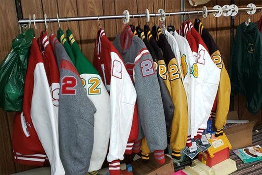 Customized hot sale sports jackets