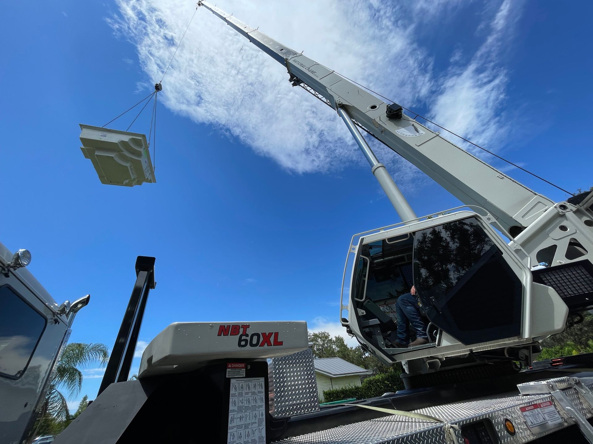 A crane with the word max on it