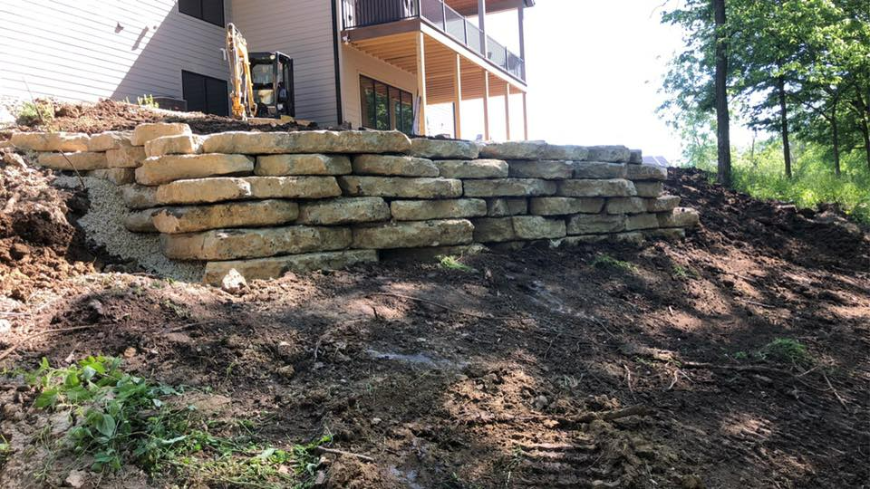 Retaining wall services
