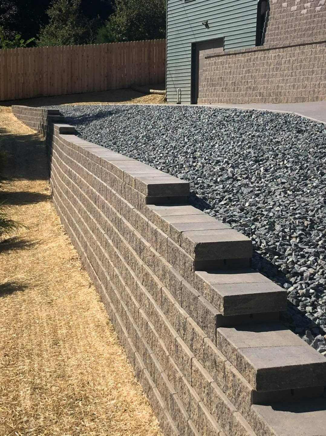 Retaining wall services