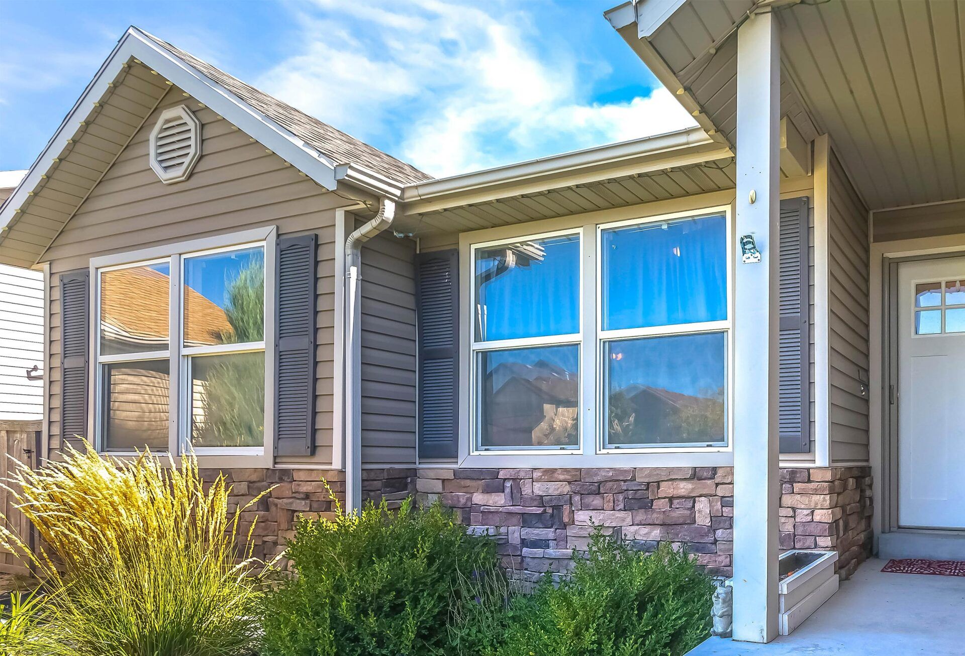 Pane in the Glass Glass Repair Dunedin, FL