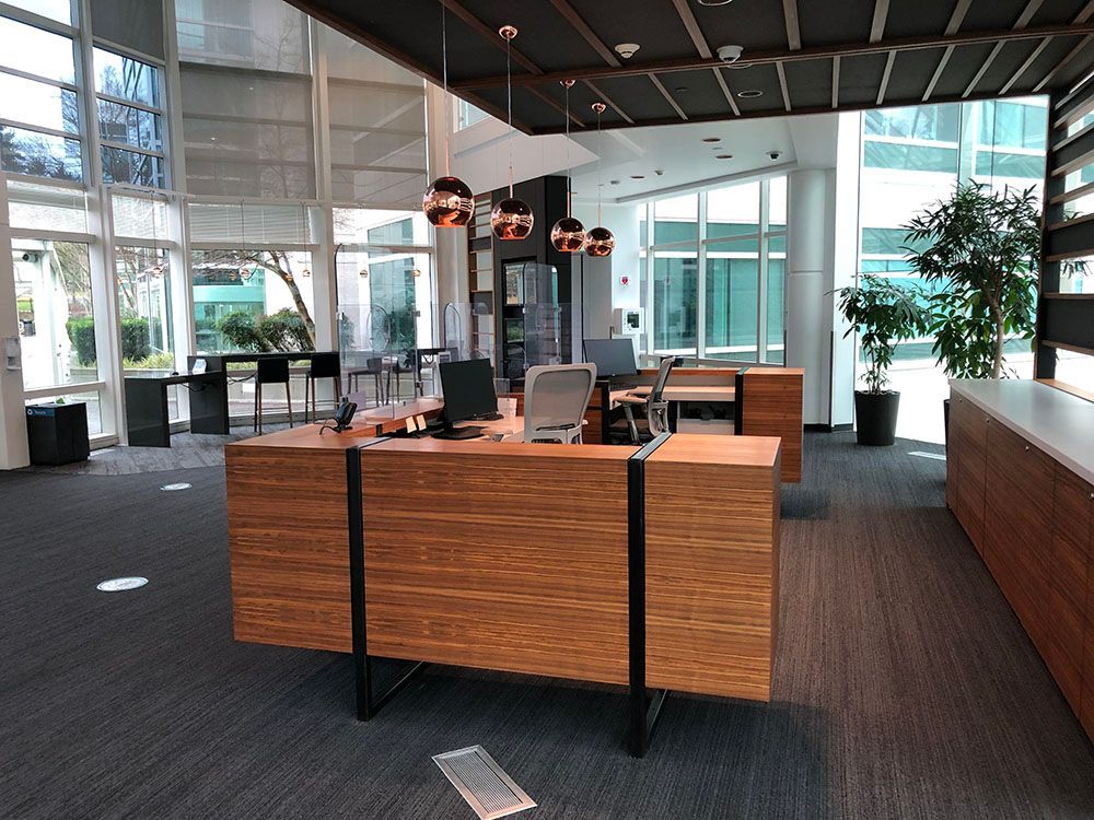 High Tec gallery 001