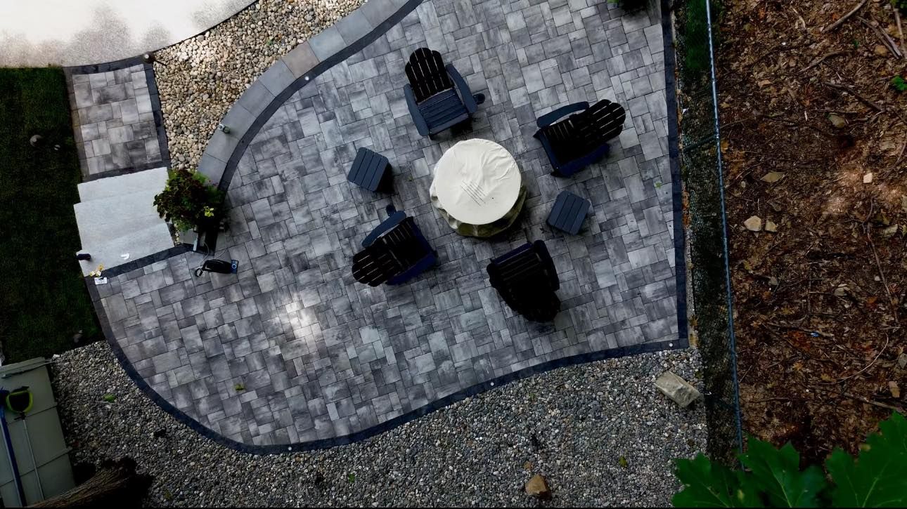 hardscaping contractor