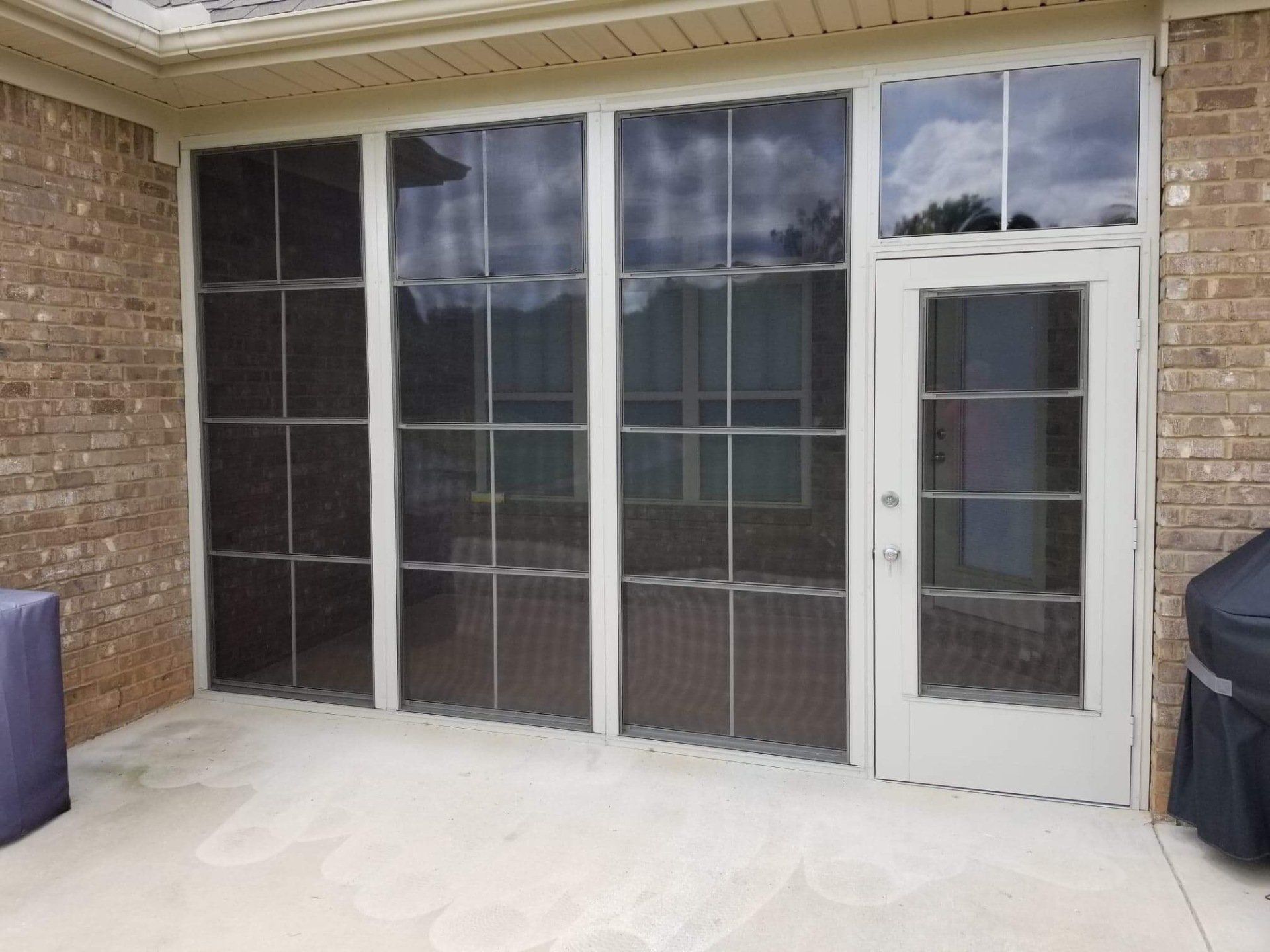 EZE-Breeze Vinyl Enclosures Rooms