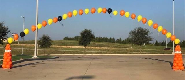 Image result for valentine balloon arch string of pearl