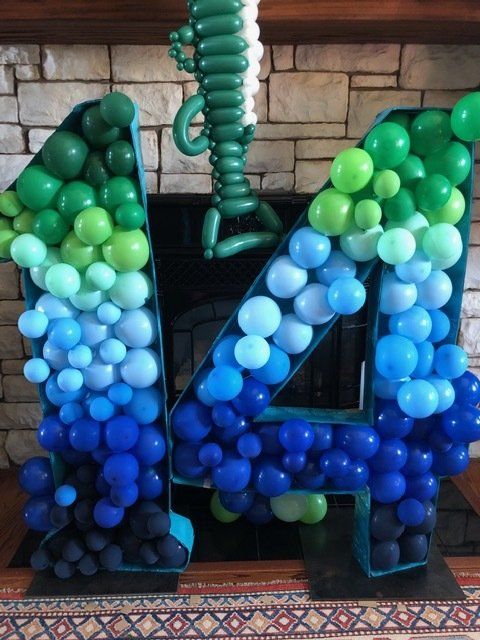 Organic Balloon Garland