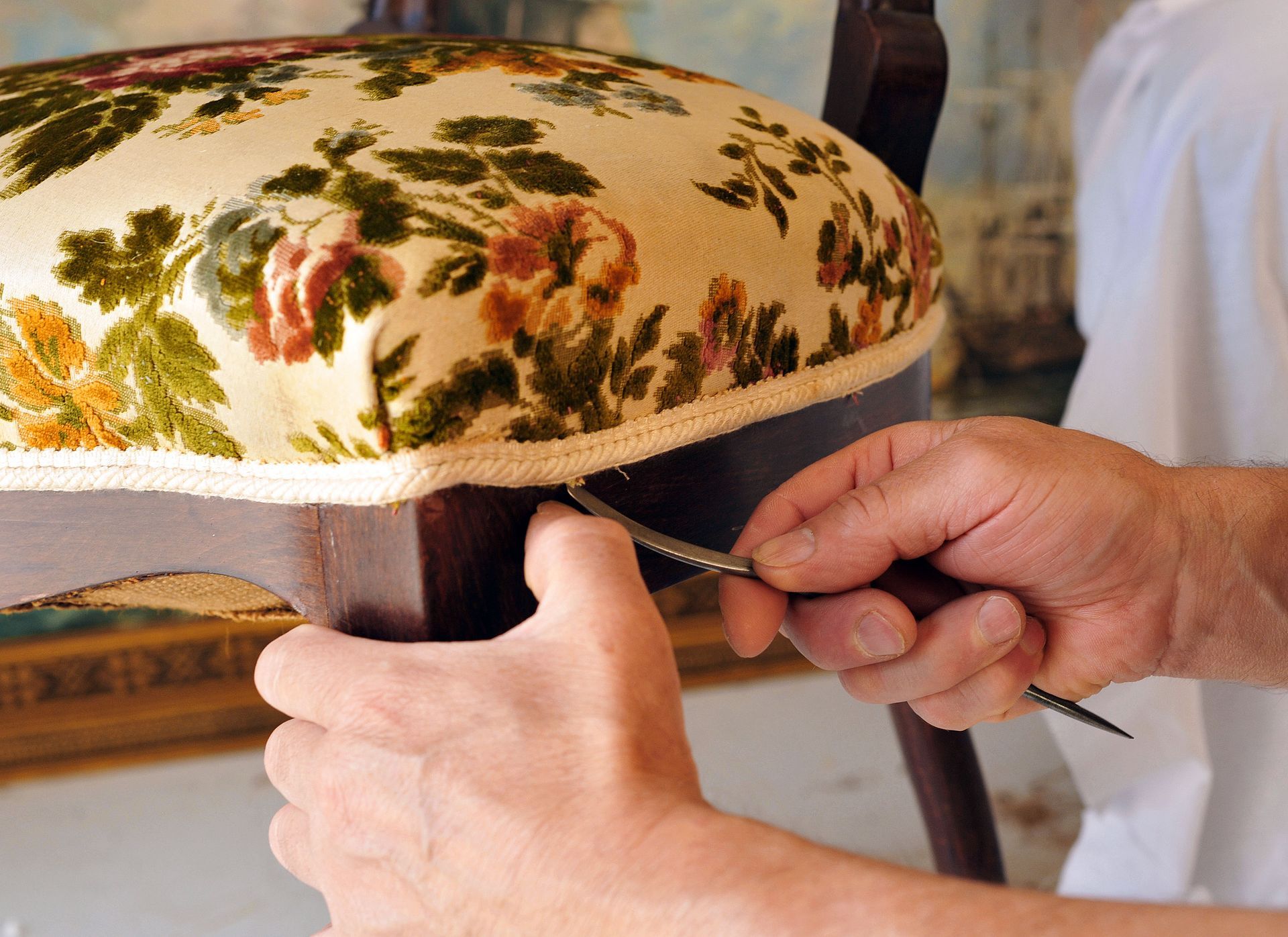 furniture reupholstery services