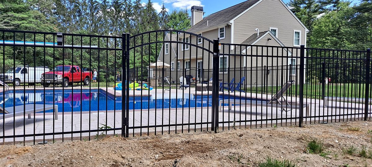 aluminum fence