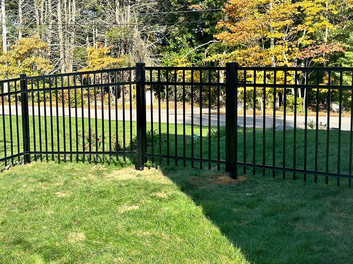 aluminum fence