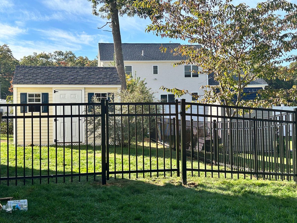 aluminum fence
