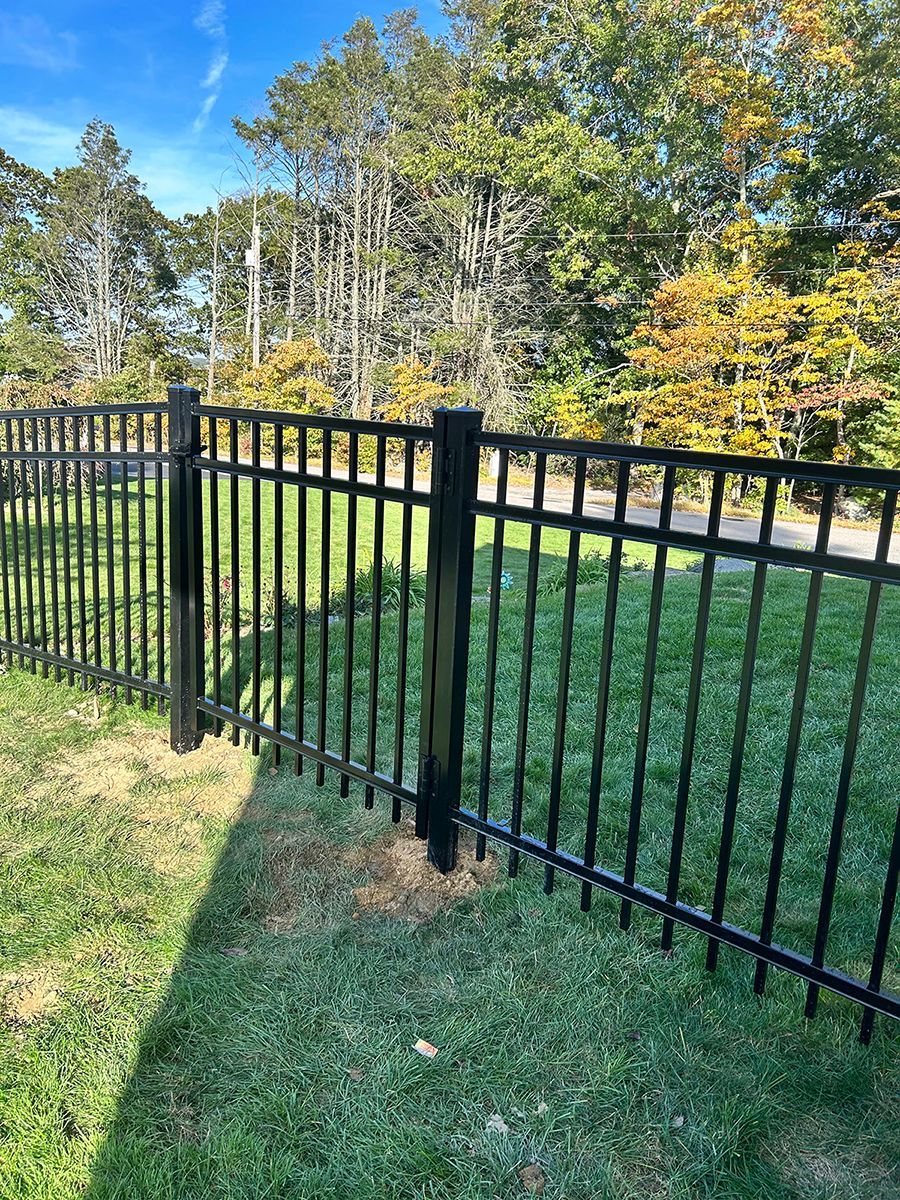 aluminum fence