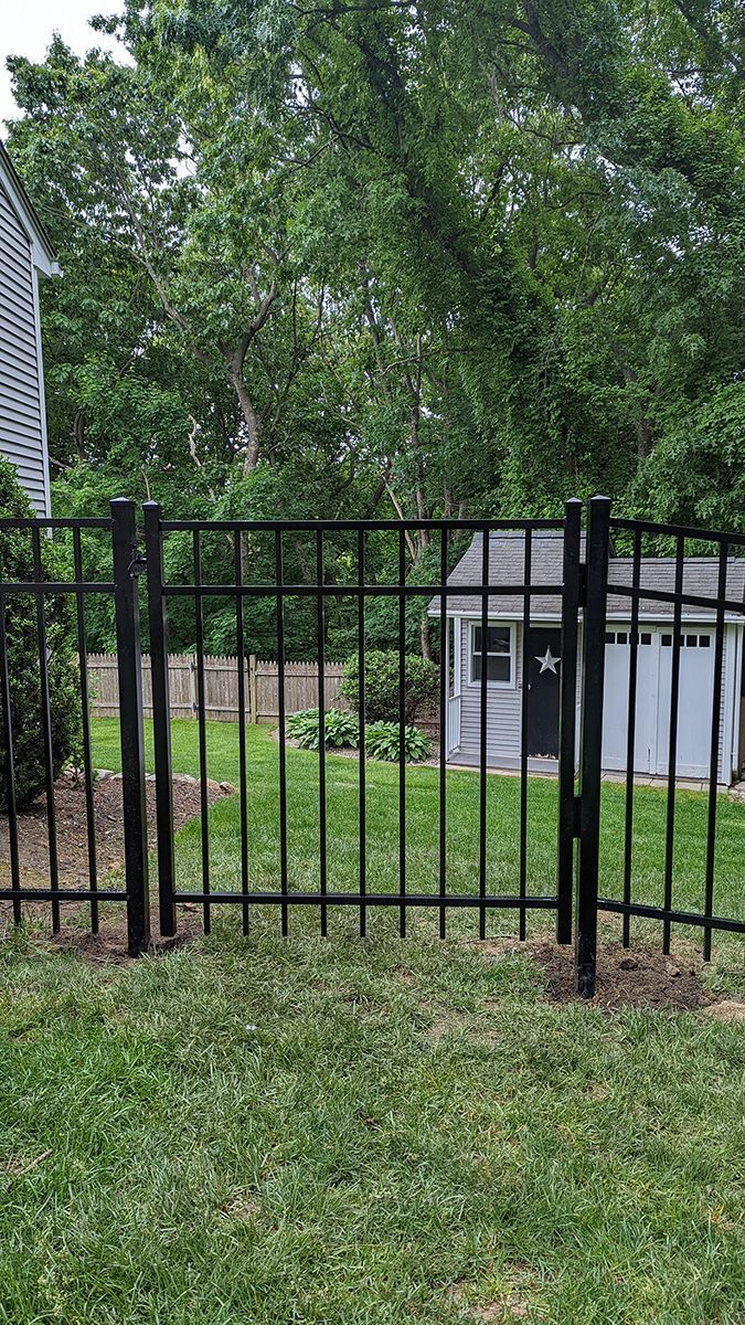 aluminum fence