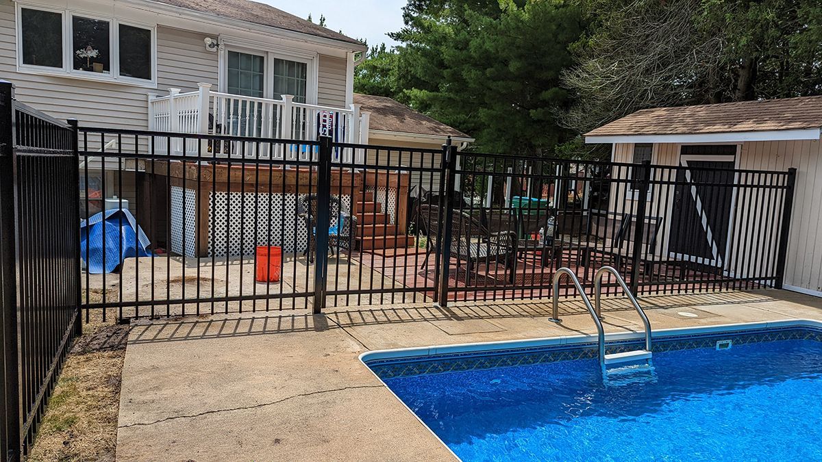 aluminum fence