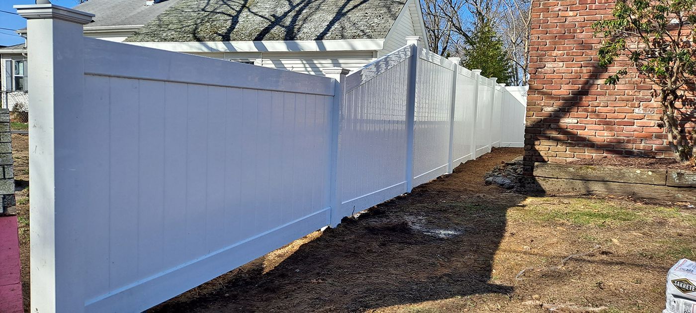 vinyl fence