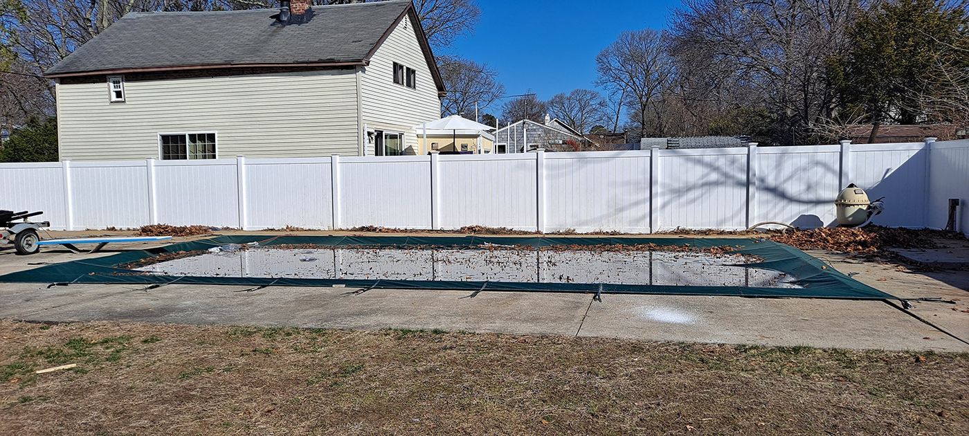 vinyl fence