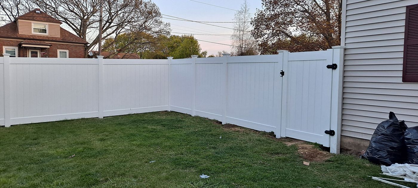 vinyl fence