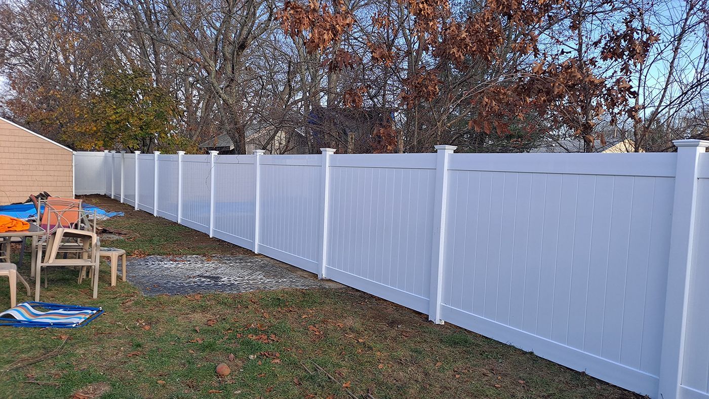 vinyl fence