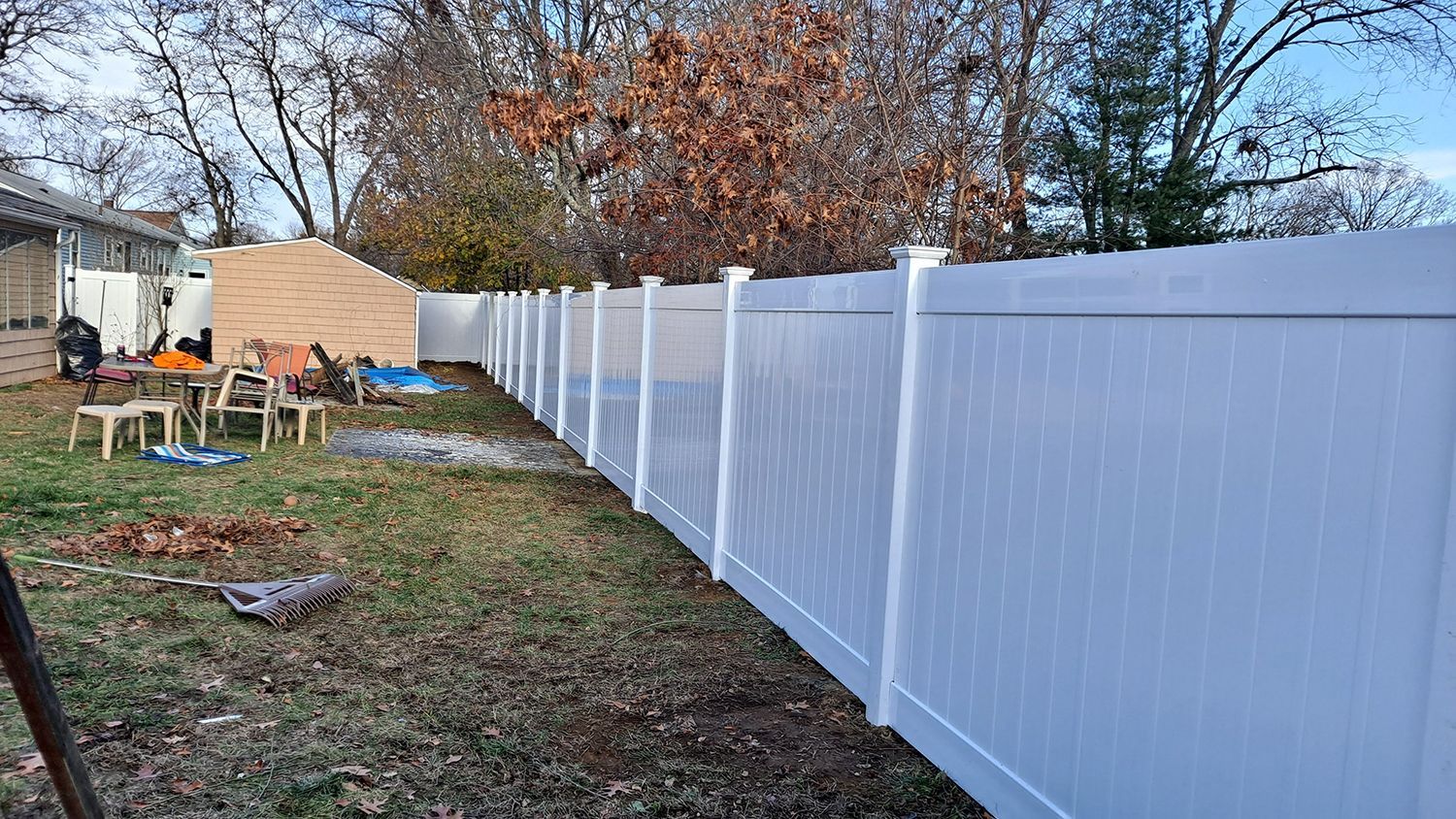 vinyl fence