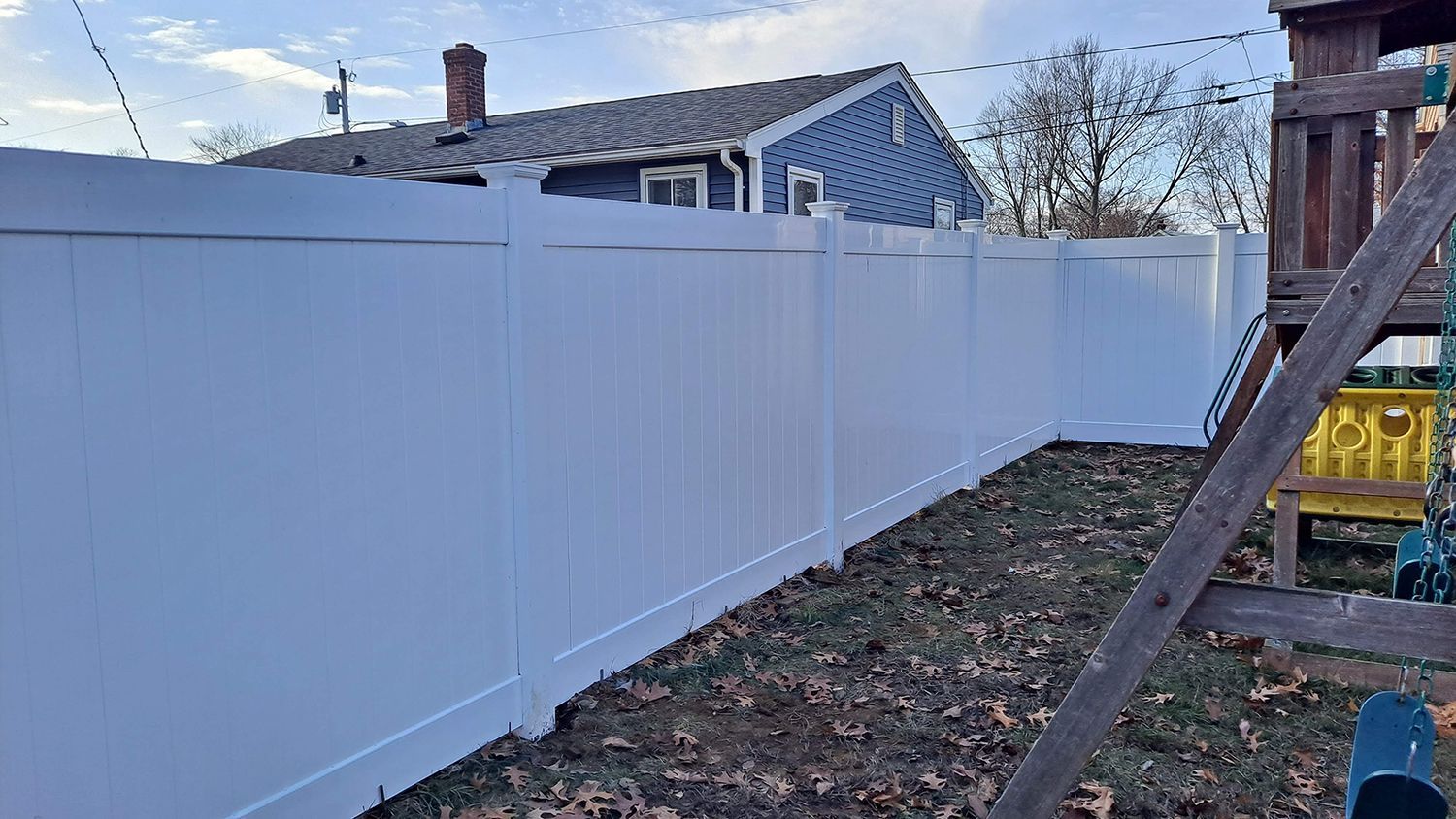 vinyl fence