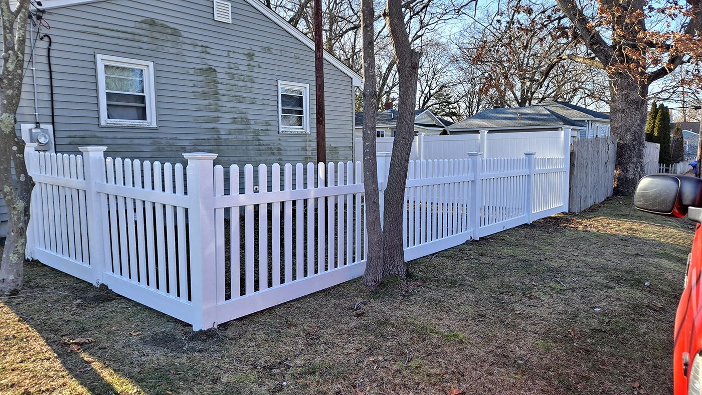vinyl fence