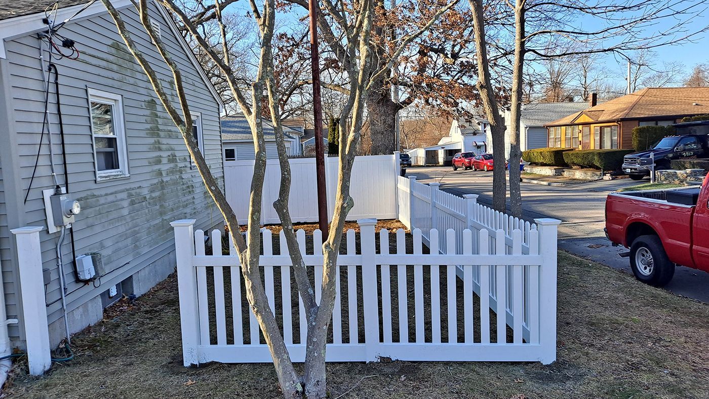 vinyl fence