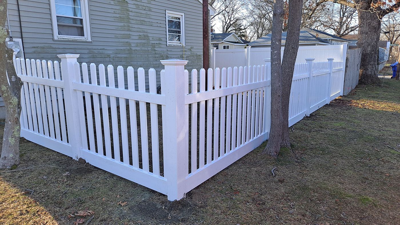 vinyl fence