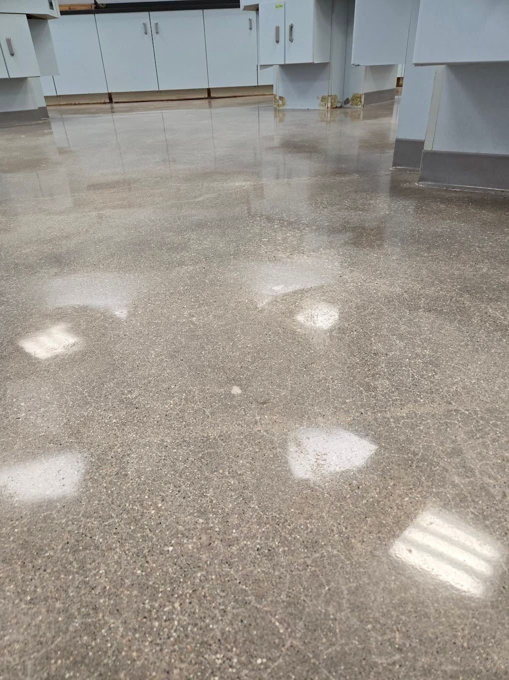 Epoxy flake application