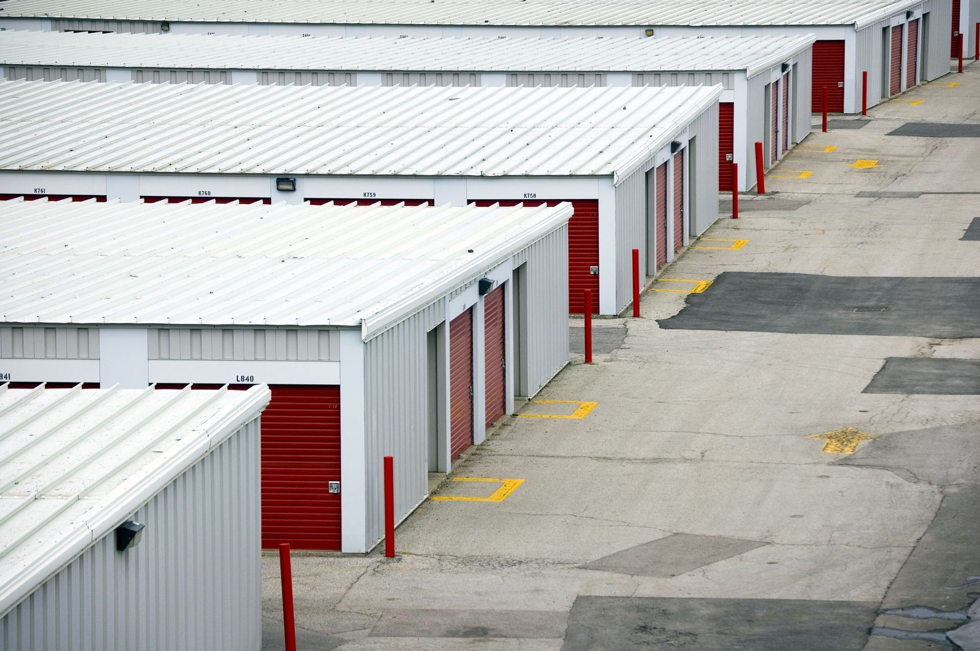 5 Signs You Need a Commercial Metal Roof Replacement
