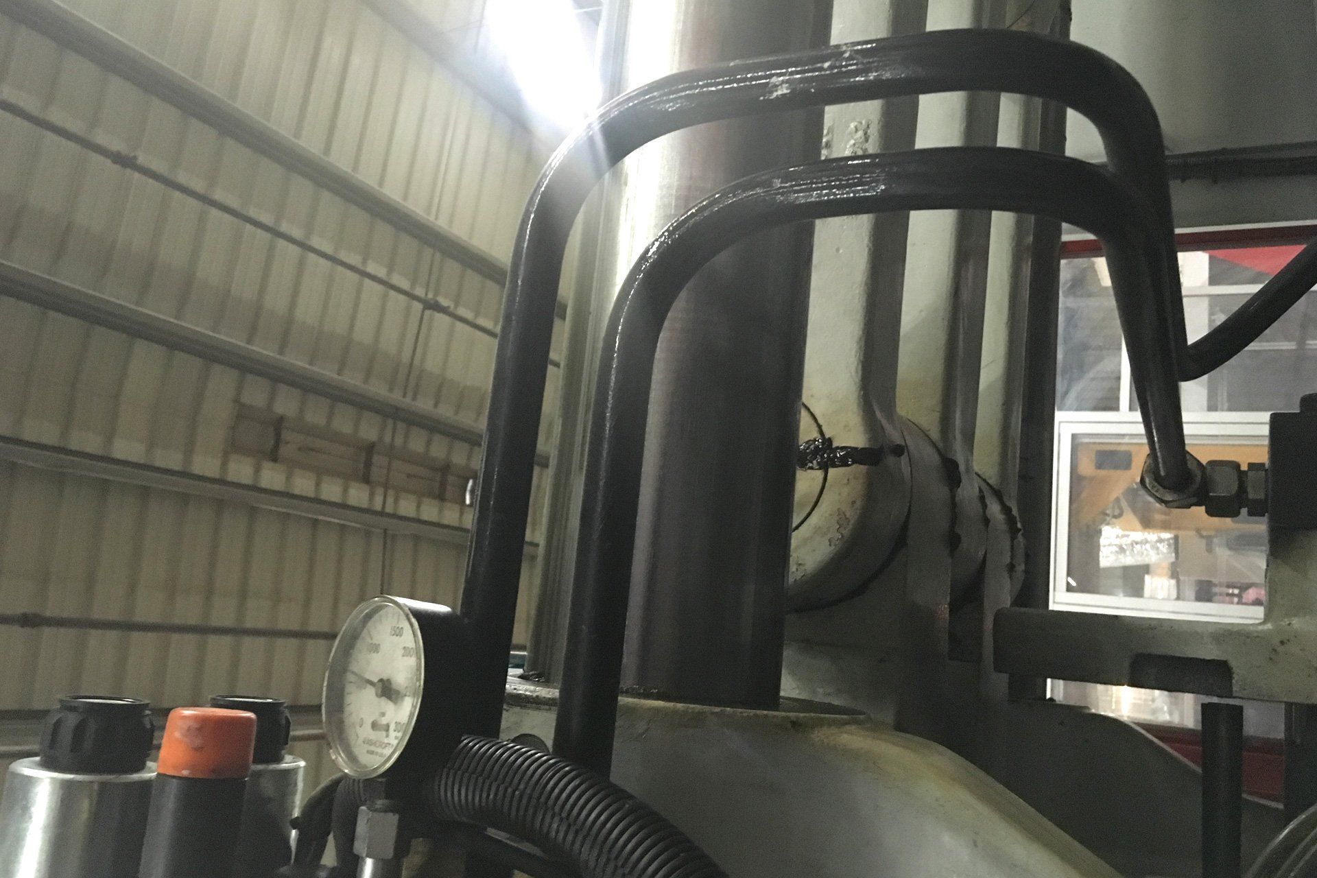 Manufacturing equipment