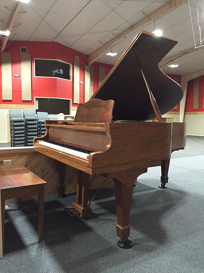 Grand piano