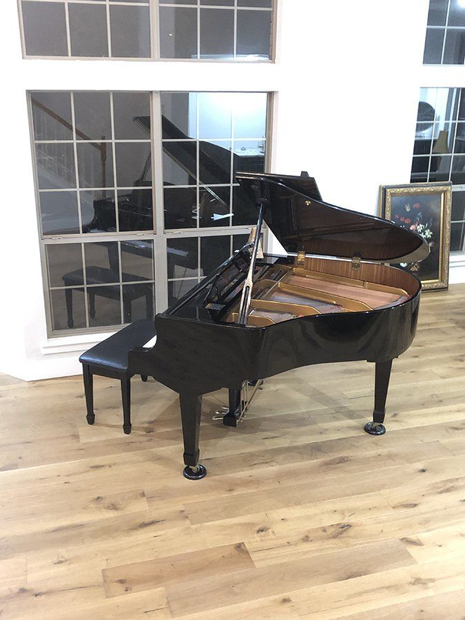 Grand piano