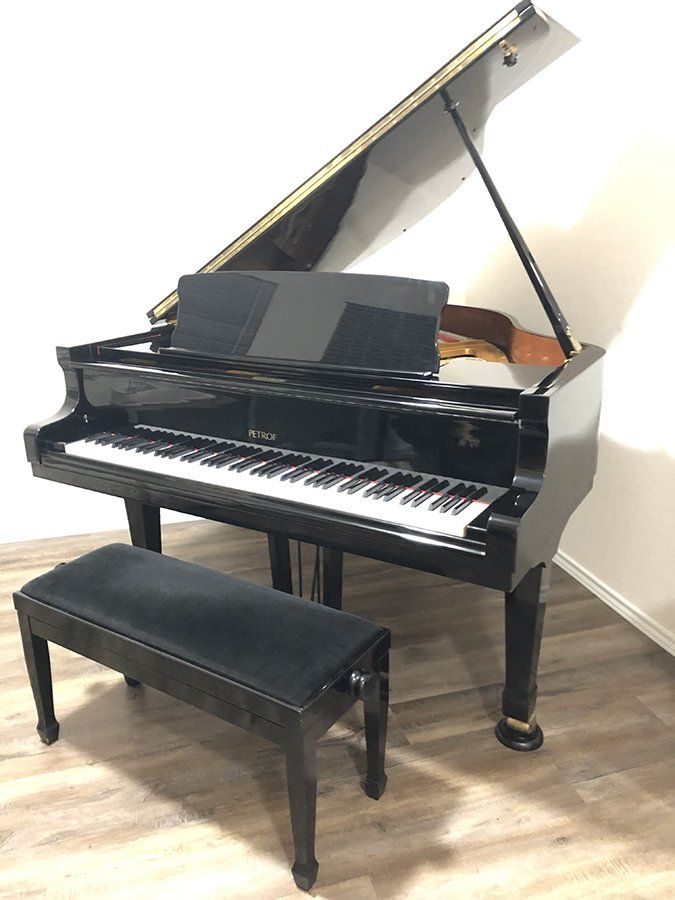 Grand piano