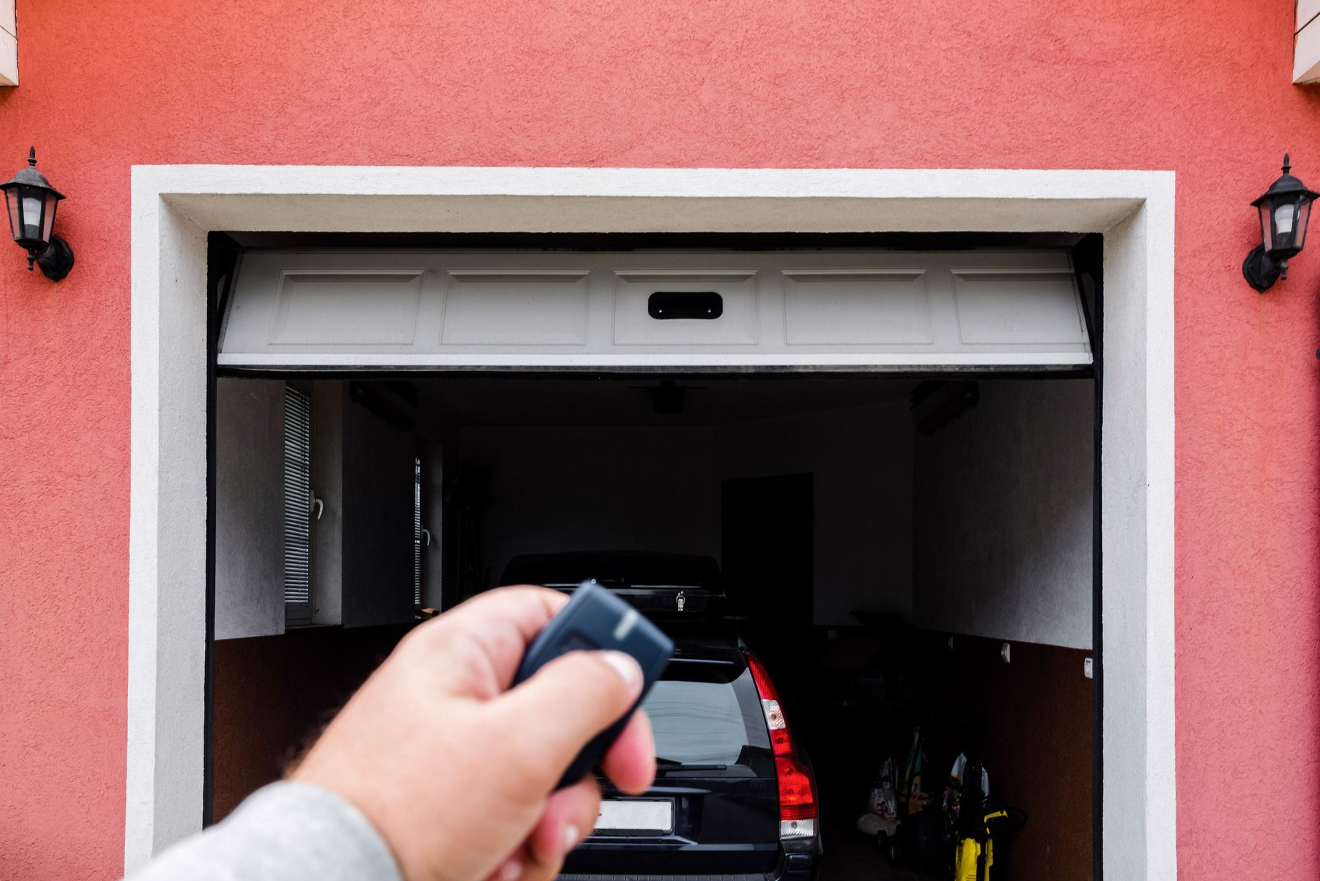 garage door contractor