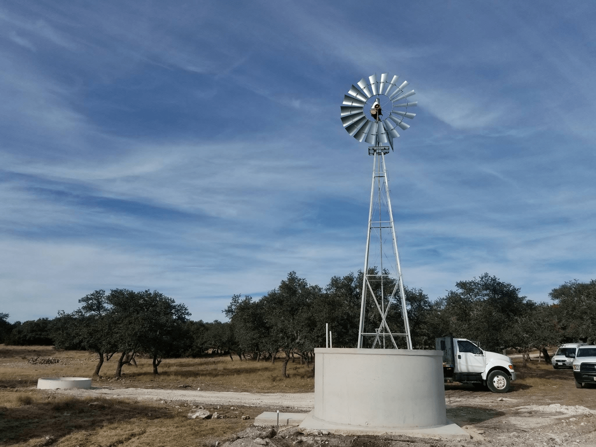Efficient windmill services