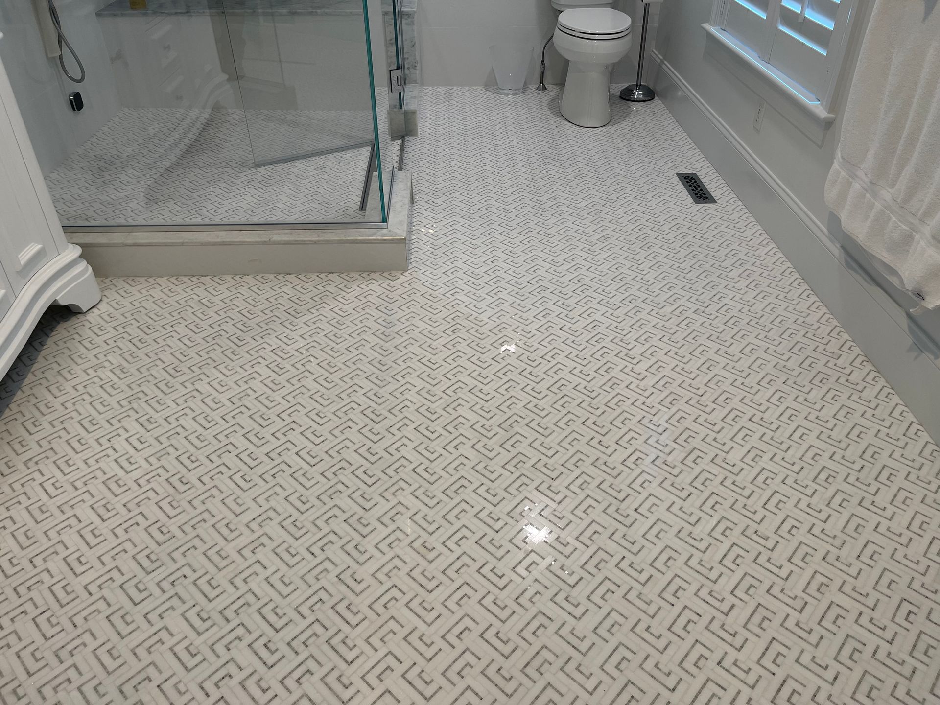bathroom floor tiles