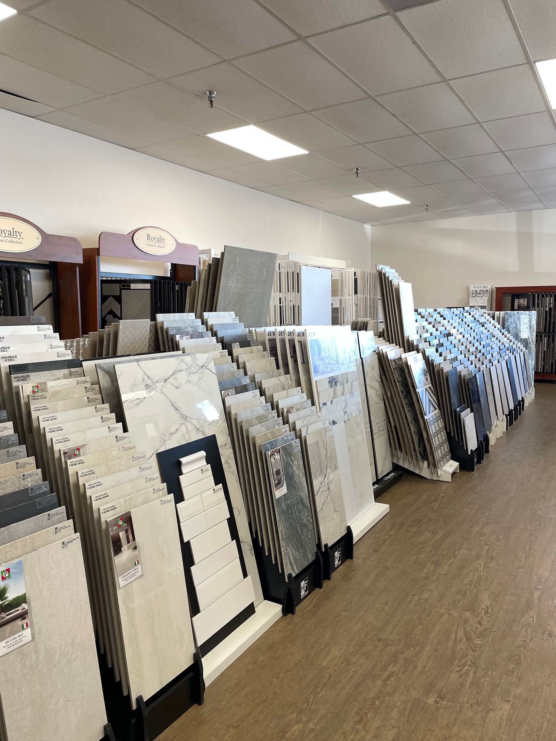A store filled with lots of tiles on display