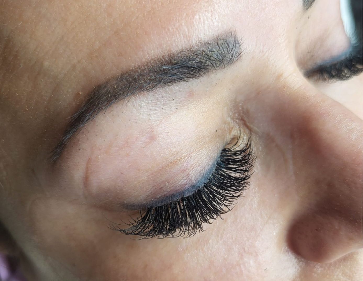 Permanent eyebrow