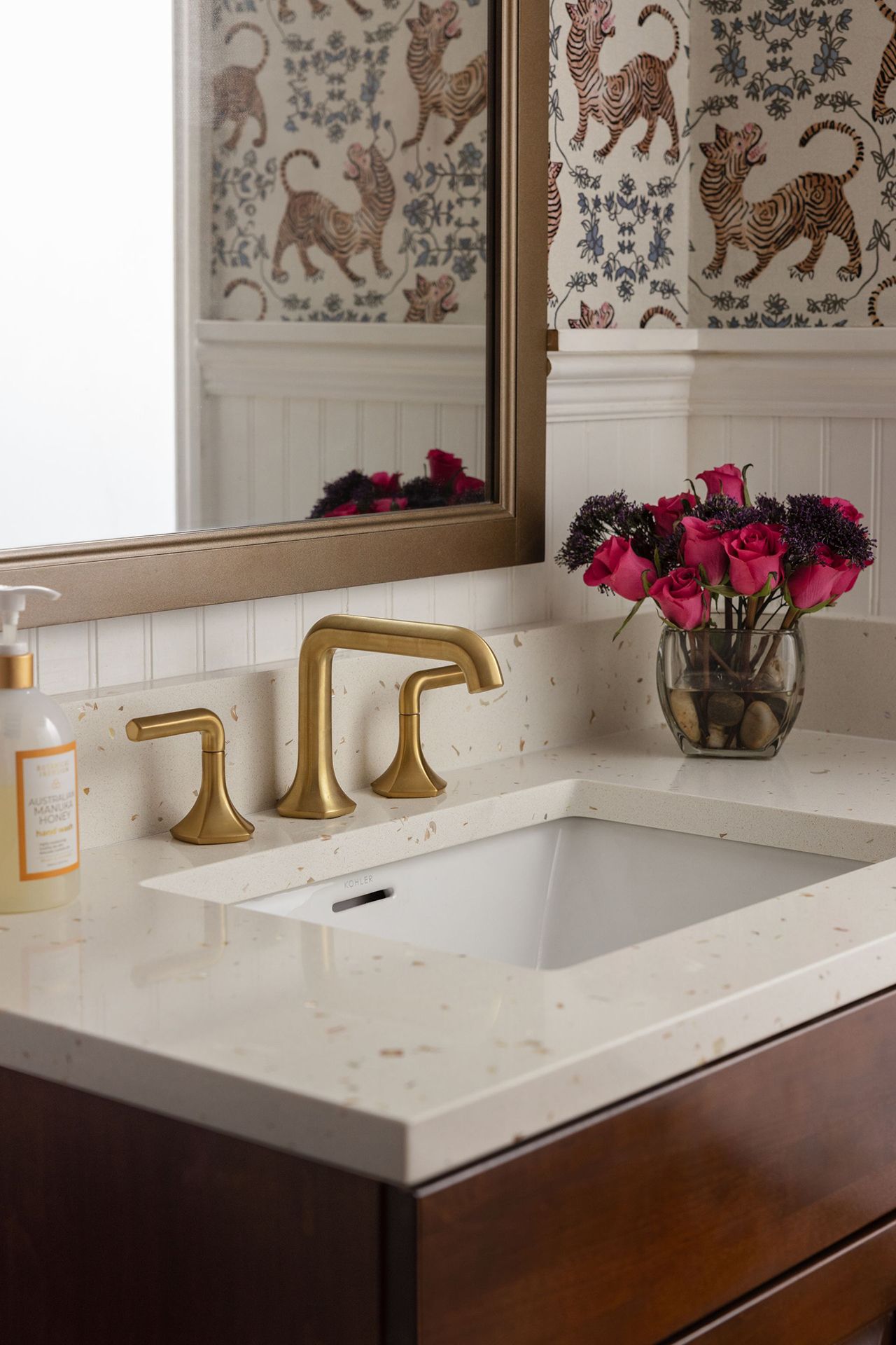 Sunny Pearl Quartz Slabs