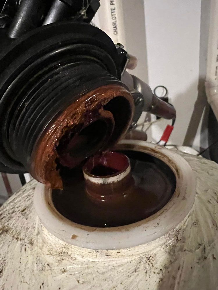 Rusty Smelly Water Filters | Genoa, IL | H20 Express